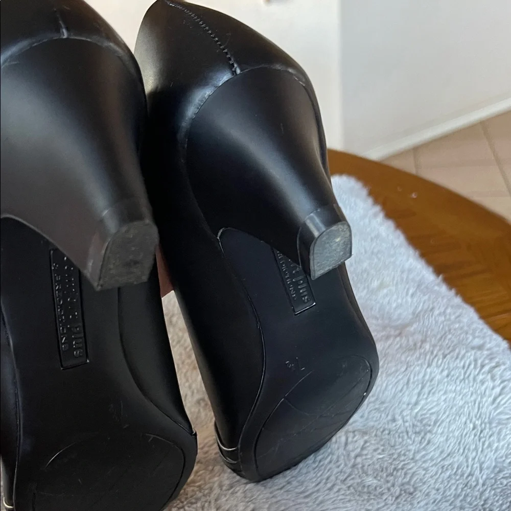 Comfort Plus by Predictions Women's Black Loafers